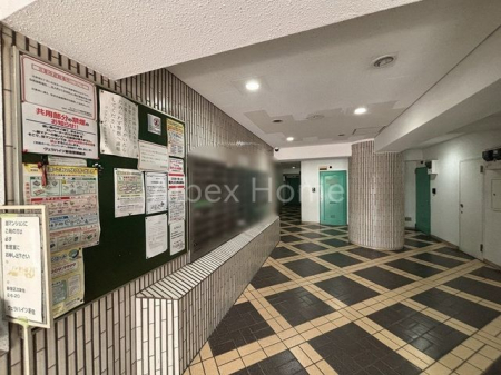 GgX@-