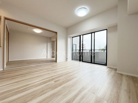 ���r���O�@-