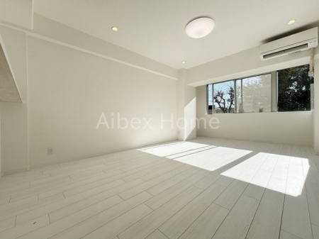 ���r���O�@-