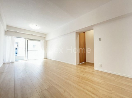 ���r���O�@-