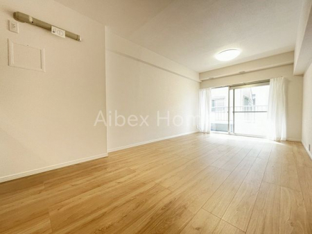 ���r���O�@-