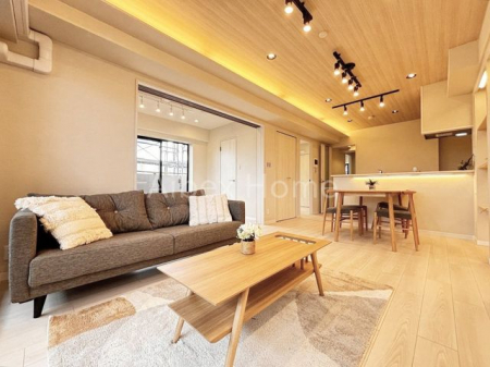 ���r���O�@-