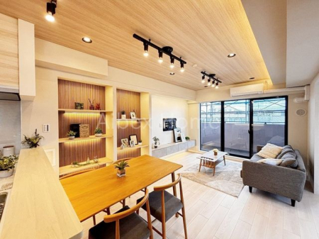 ���r���O�@-