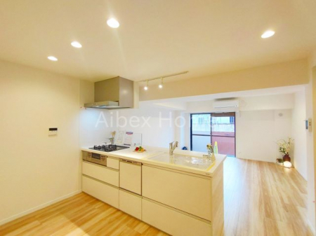 ���r���O�@-