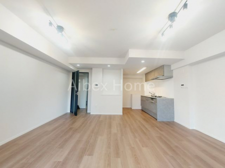 ���r���O�@-