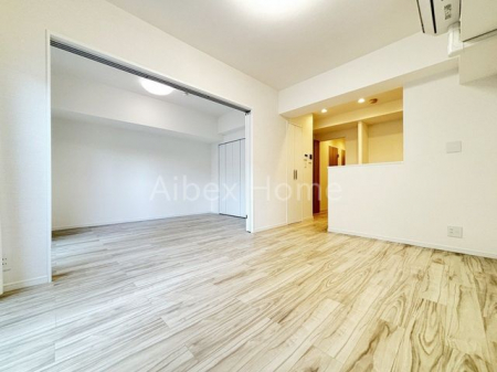 ���r���O�@-