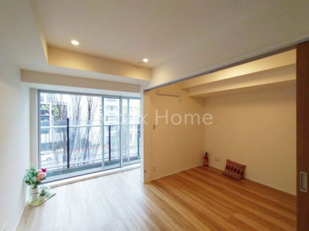 ���r���O�@-