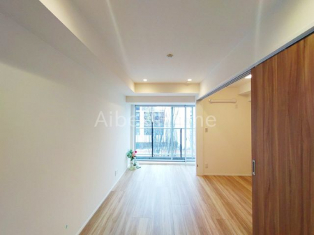 ���r���O�@-