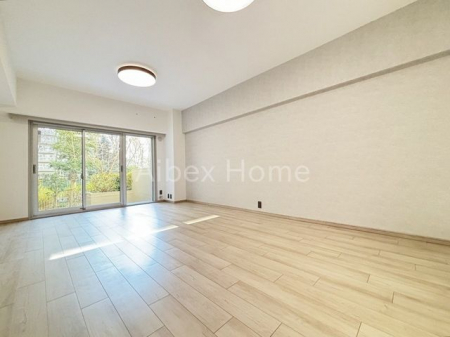 ���r���O�@-