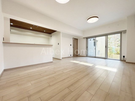 ���r���O�@-