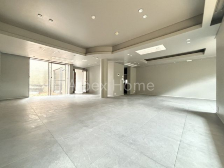 ���r���O�@-