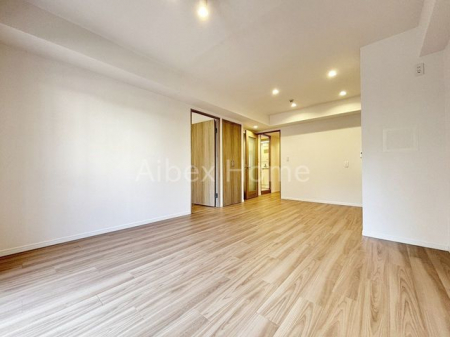 ���r���O�@-