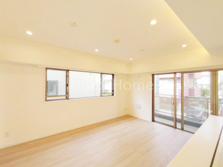 ���r���O�@-