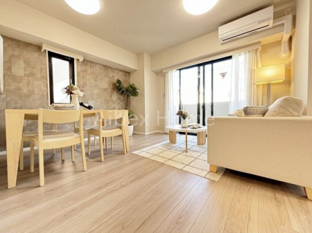 ���r���O�@-