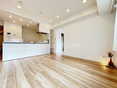 ���r���O�@-