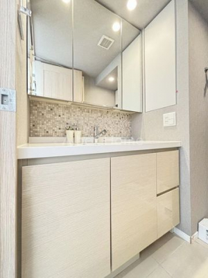 ���ʑ�E���ʏ��@-