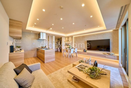 ���r���O�@-