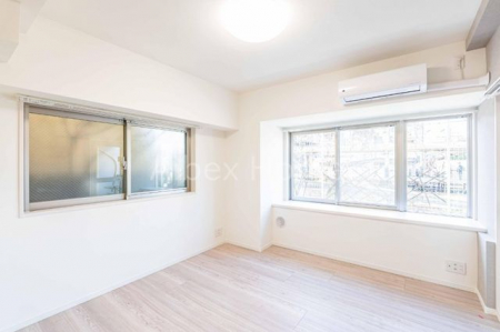 ���r���O�@-