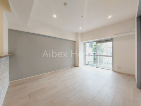 ���r���O�@-