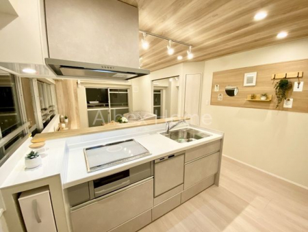 ���r���O�@-