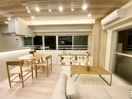 ���r���O�@-