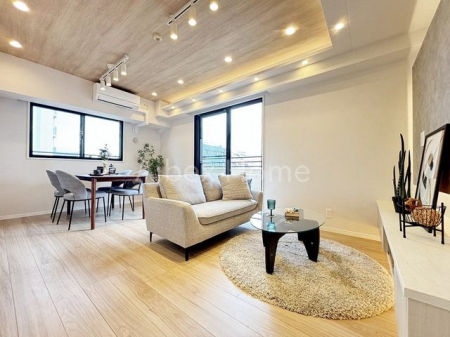 ���r���O�@-