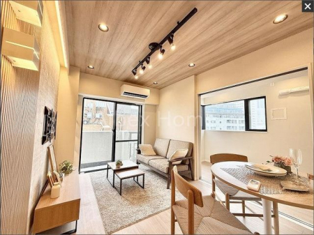 ���r���O�@-