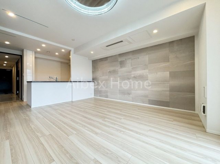 ���r���O�@-