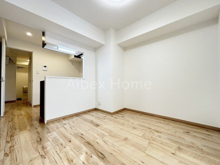 ���r���O�@-