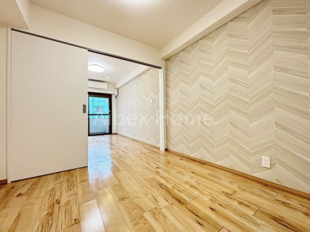 ���r���O�@-