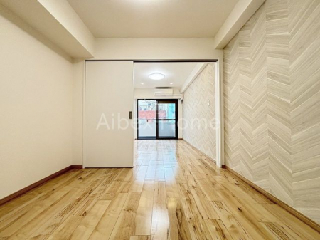 ���r���O�@-