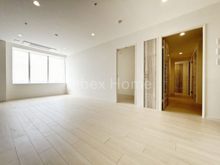 ���r���O�@-