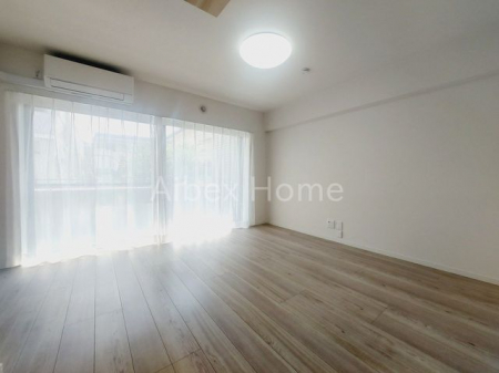 ���r���O�@-