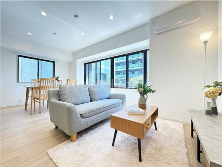 ���r���O�@-