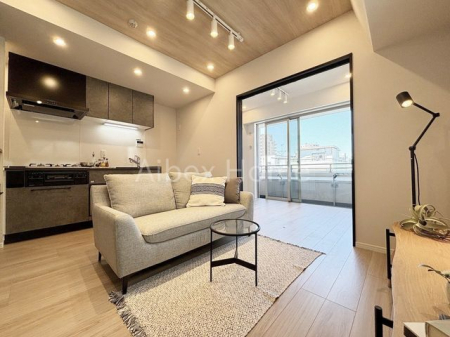 ���r���O�@-