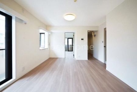 ���r���O�@-