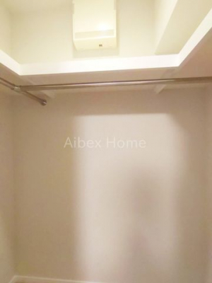 ���[�@�E�H�[�N�C���N���[�[�b�g