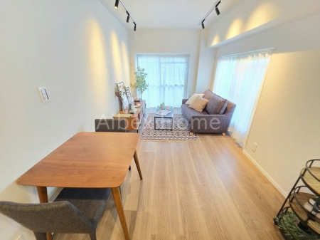 ���r���O�@-